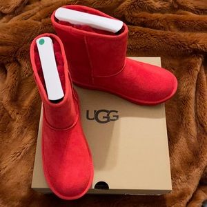 Ugg Classic II Big Kid size 6, EU 38, fits women size 8. Color Samba Red.